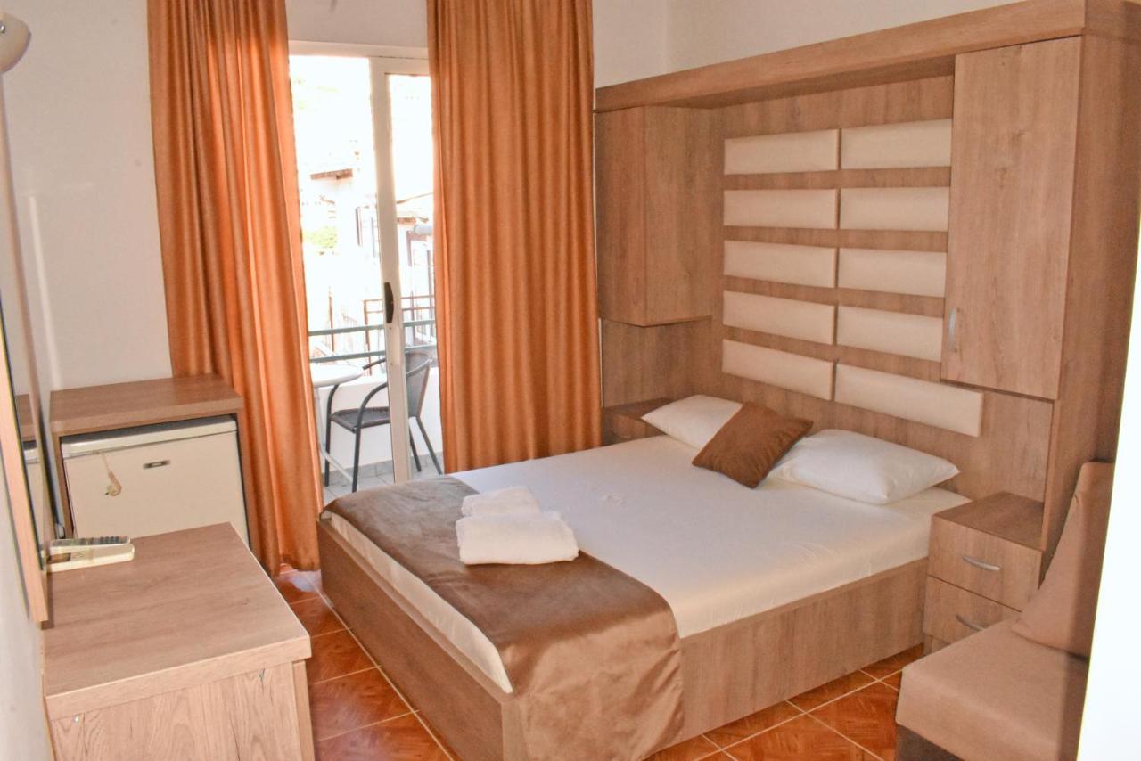 Apartments Hidri Ulcinj Buitenkant foto