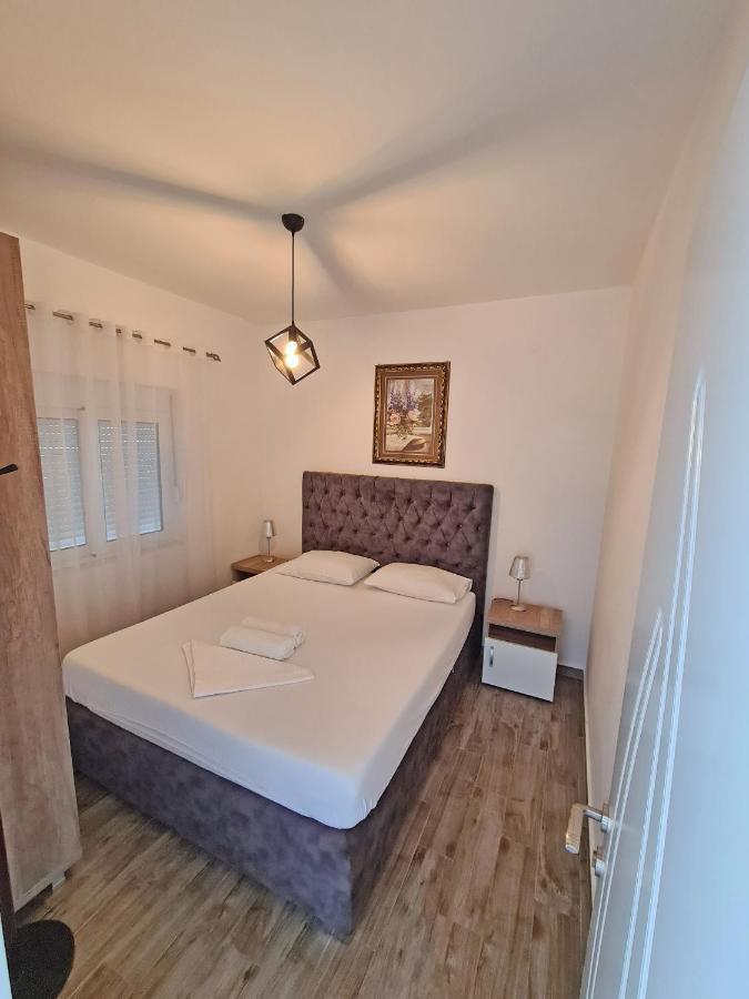 Apartments Hidri Ulcinj Buitenkant foto