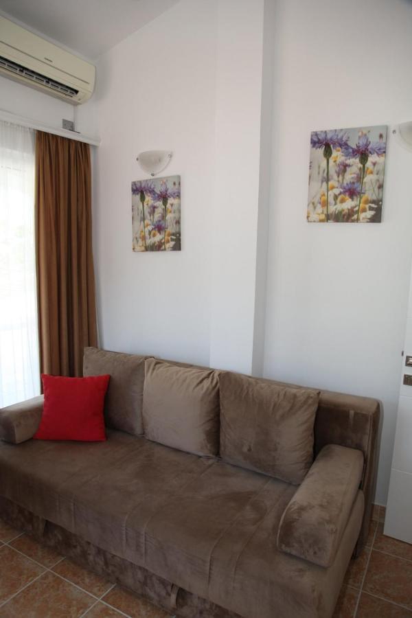 Apartments Hidri Ulcinj Buitenkant foto